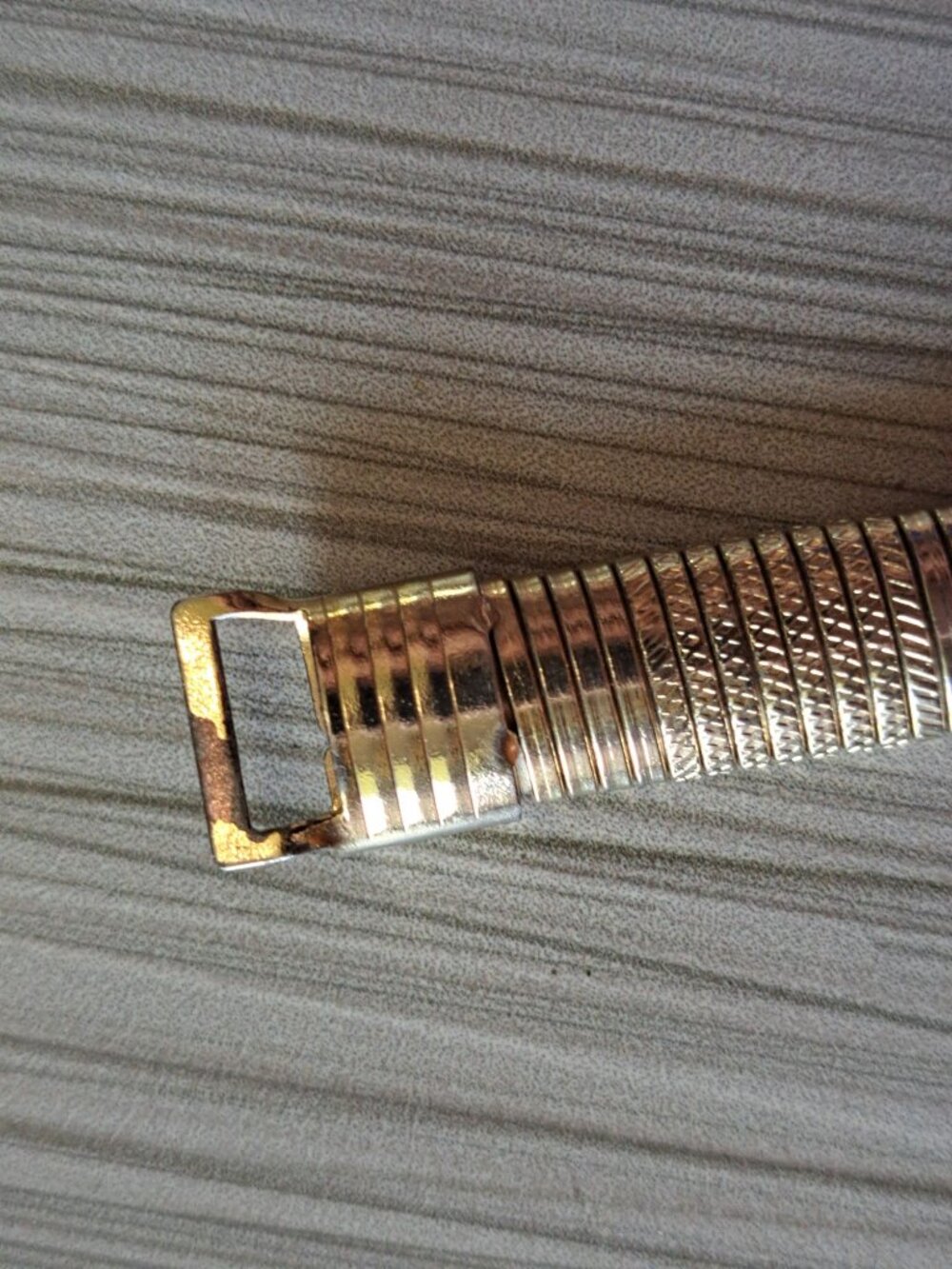 Vtg 80's Snake Belt Metal Stretchy Belt Gold 2 Tone Women's Adjustable - Picture 5 of 9